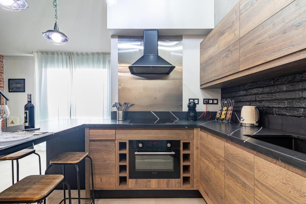 Leilighet Flatguest Industrial Loft By Marina - Wifi *