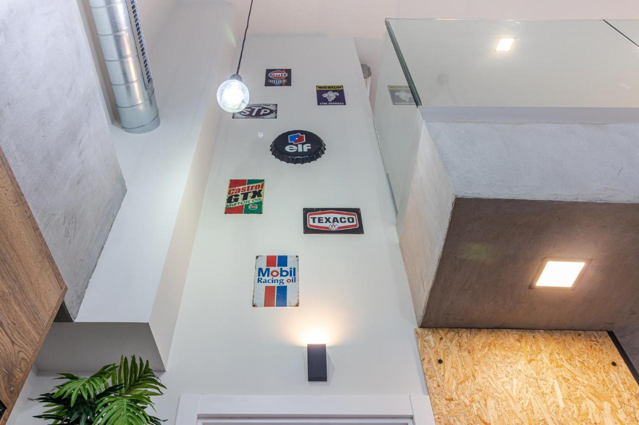 Flatguest Industrial Loft By Marina - Wifi Leilighet *